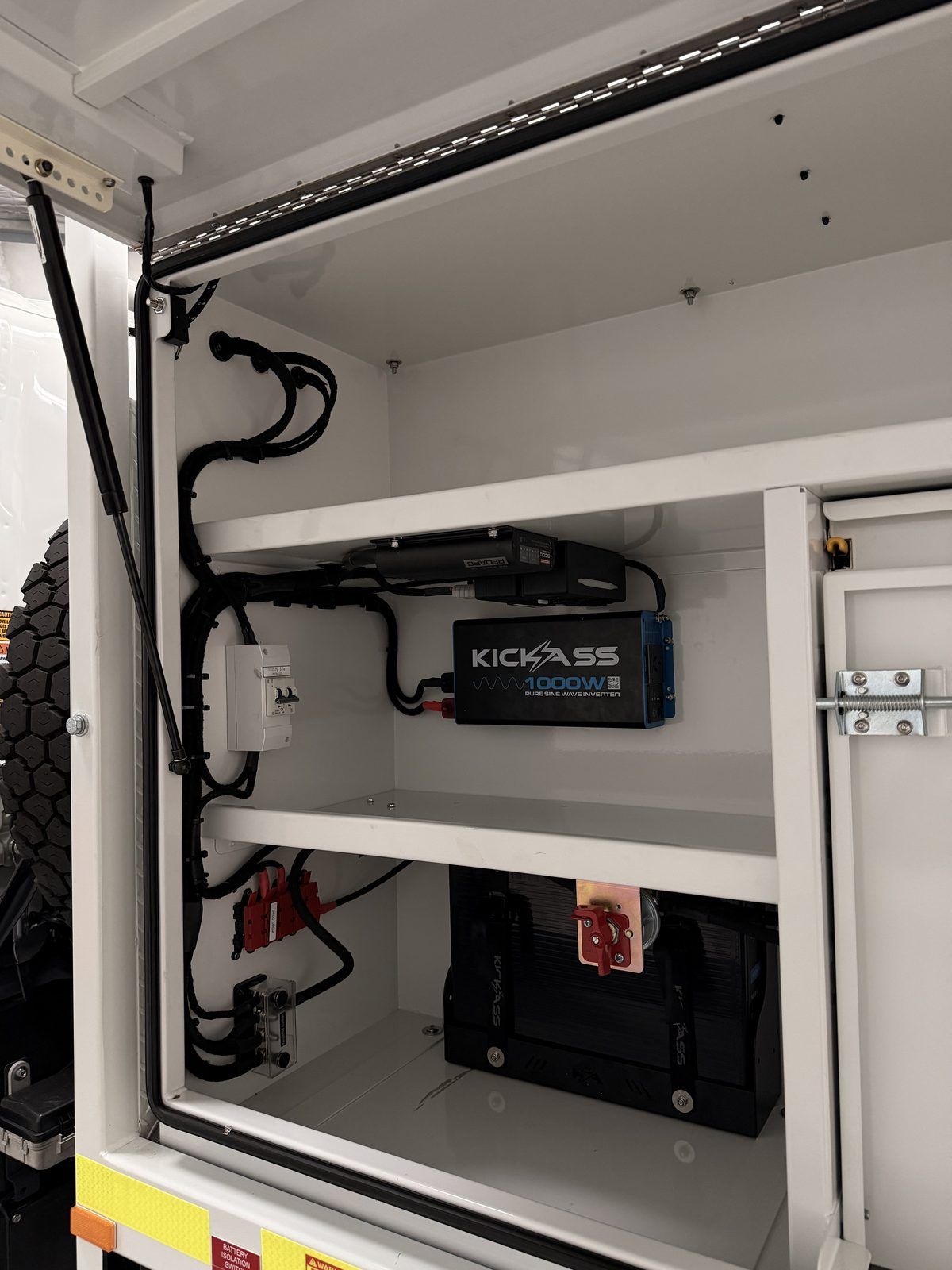 Canopy power system with REDARC DC-DC, 1000W inverter, isolator and protected wiring